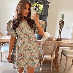 Floral Puff Sleeve Dress